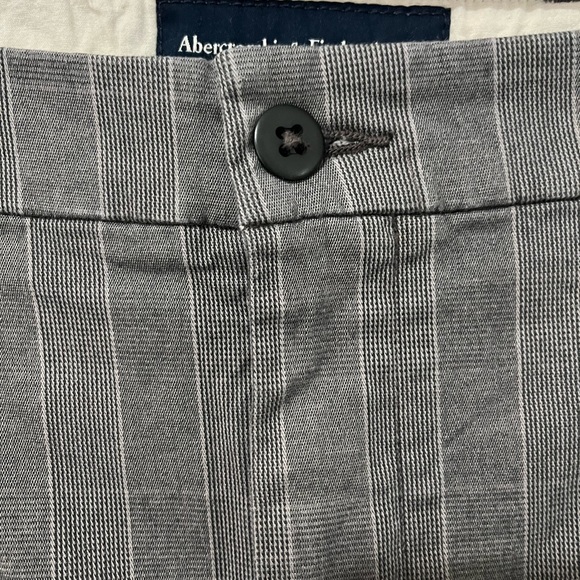 Abercrombie and Fitch men’s shorts gray size 34 with stretch - Picture 4 of 7